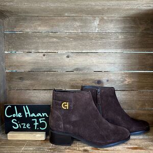 New Womens Cole Haan‎ Holis Brown Suede Buckle Ankle Dress Boots Bootie Size 7.5